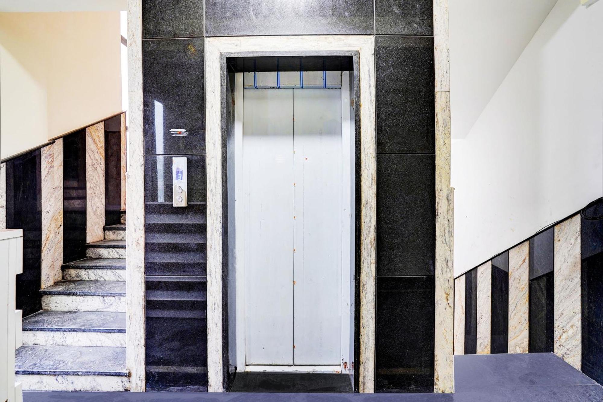 Hotel O Rr Comforts Bengaluru Kültér fotó